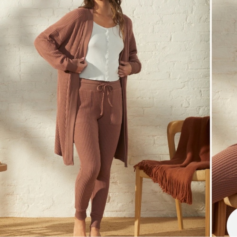NWOT upwest waffle robe